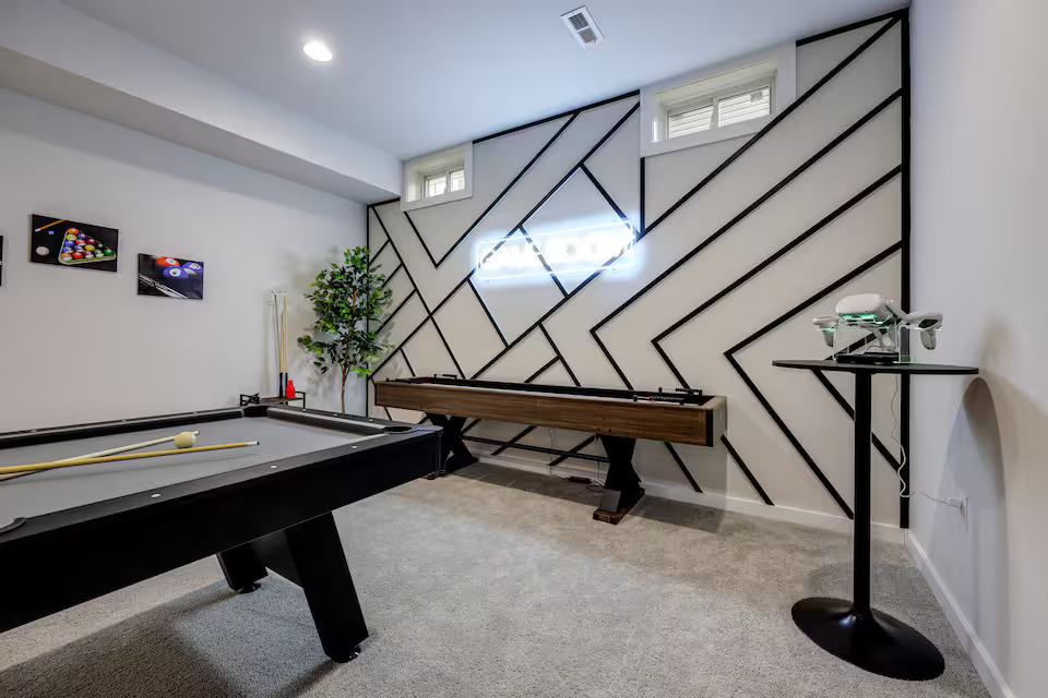 Private Home with Game Room Better than Hotels near Quantico